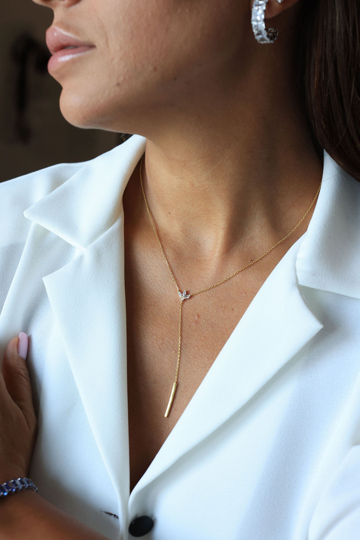 Y necklace